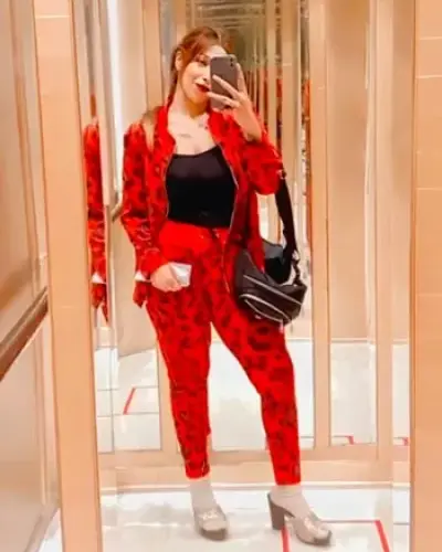 Call Girls Hansot Cash On Delivery